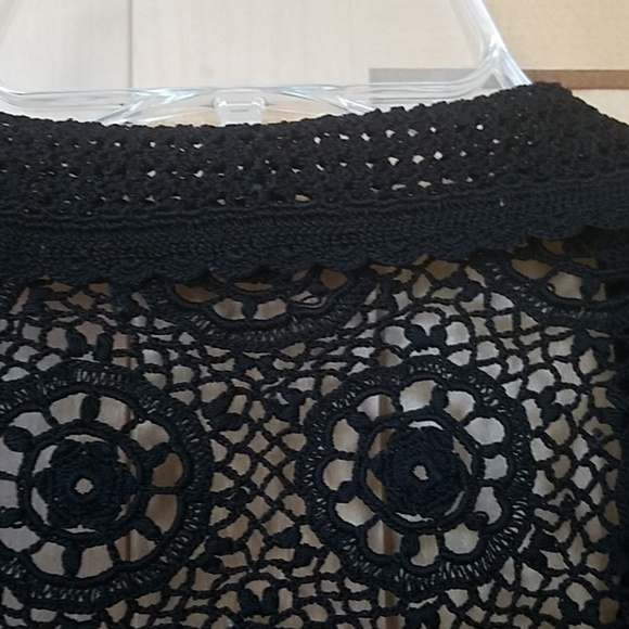 Vintage unusual crocheted light jacket - Picture 7 of 8